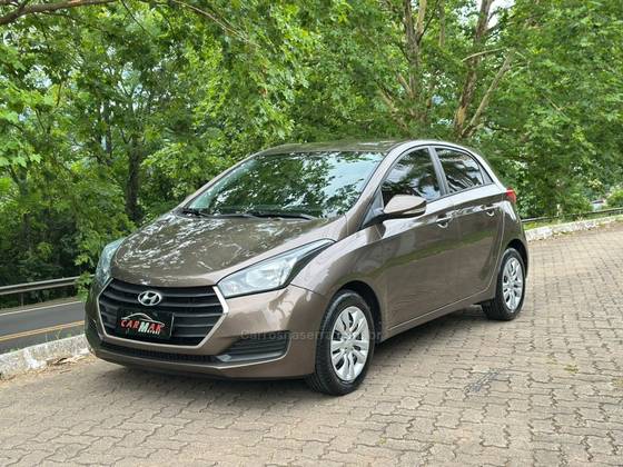 HYUNDAI HB20 1.0 COMFORT PLUS 12V FLEX 4P MANUAL